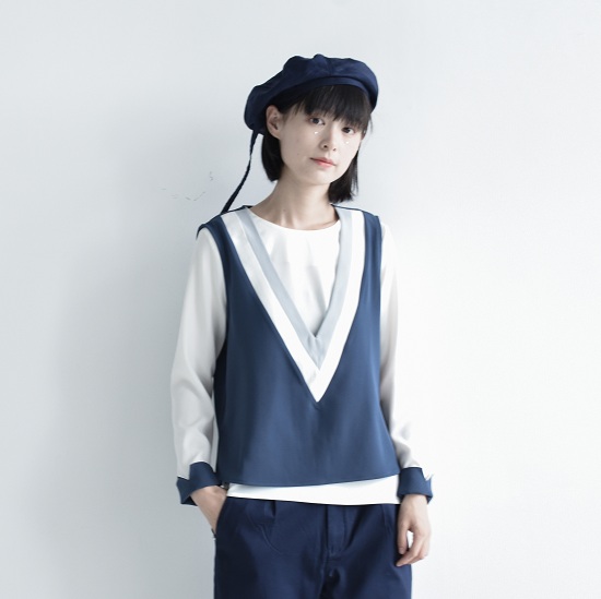 自然而蓝.jpg 自然而蓝.jpg