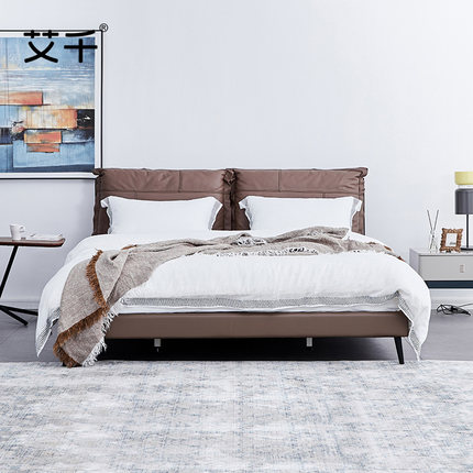 艾千.jpg 艾千.jpg