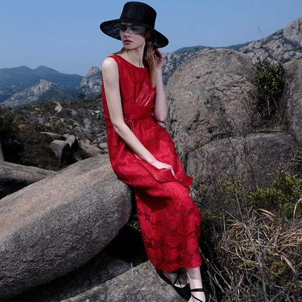 界内界外.jpg 界内界外.jpg