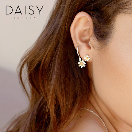 DAISY LONDON.jpg DAISY LONDON.jpg
