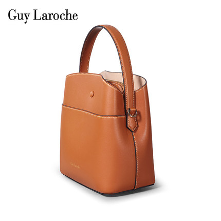 GUYLAROCHE姬龙雪.jpg GUYLAROCHE姬龙雪.jpg